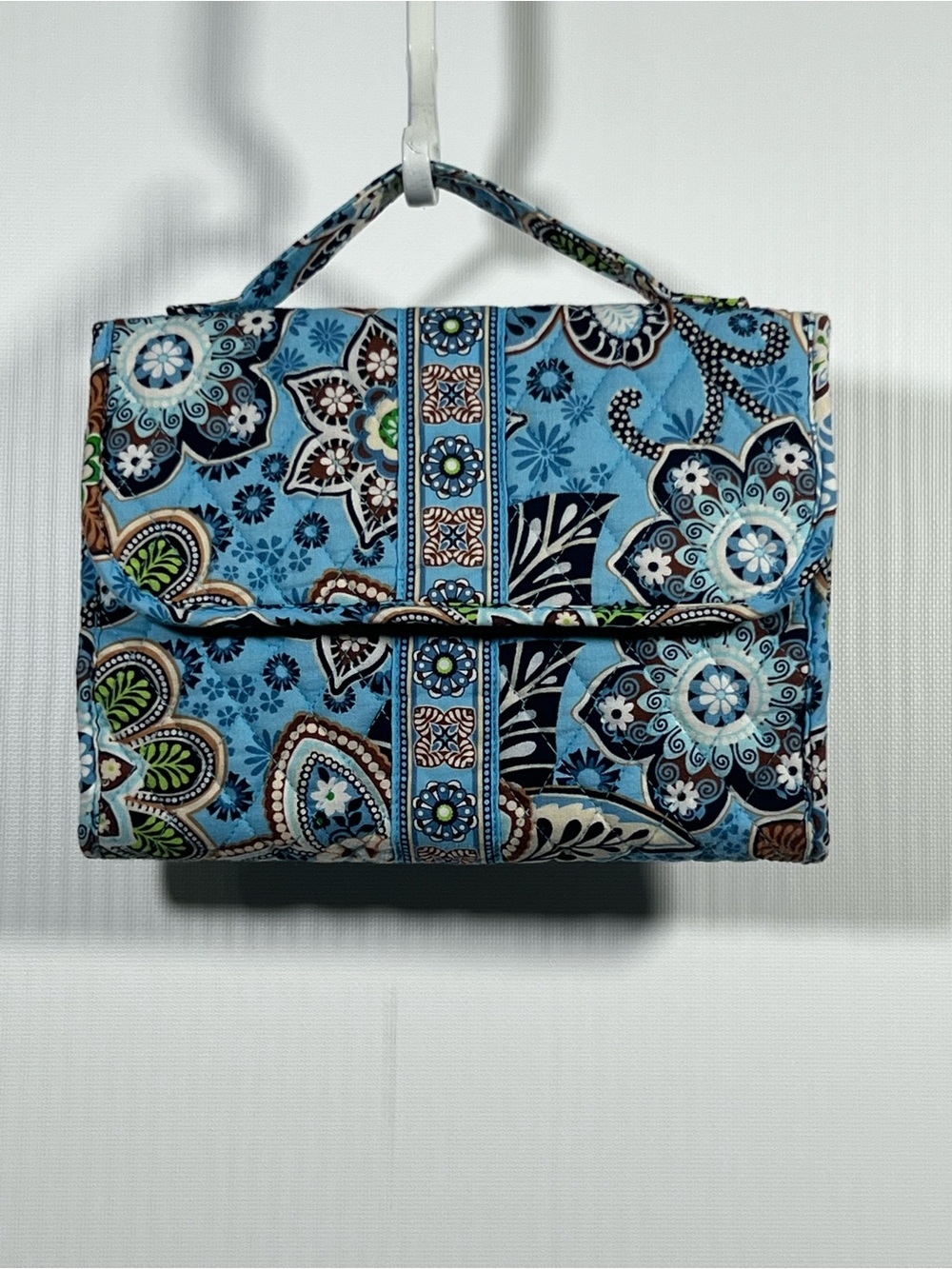 Vera Bradley Blue Floral Quilted Top-Handle Makeup/Utility/Travel Bag